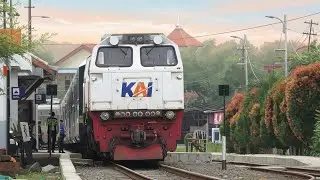 HUNTING KERETA DI STASIUN LELES KAB,GARUT