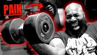 NO QUIT MENTALITY - YOU GROW WHEN YOU STRUGGLE - BODYBUILDING MOTIVATION
