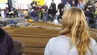 Traktorado Messe Husum 2011.MP4