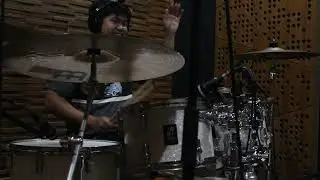 Behind the Scene Smoking Last Cigarette recording at Neverland Studio Jogja