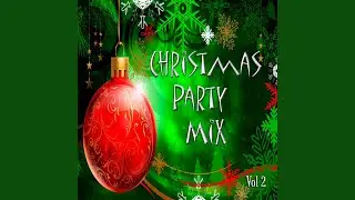 Medley: Silver Bells, The Gloucestershire Wassail, Mistletoe & Wine, Silent Night Holy Night,...