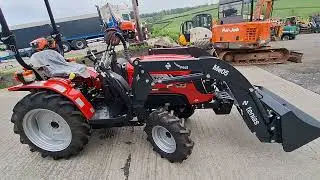 vst and loader 922 only £9850 plus vat call 01267 223770  www.indianimports.co.uk