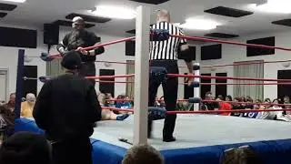 The Butcher Damian Blade vs Ax Allwardt