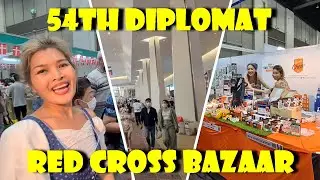 Бангкок Siam Paragon - 54-й Дипломатический базар Красного Креста