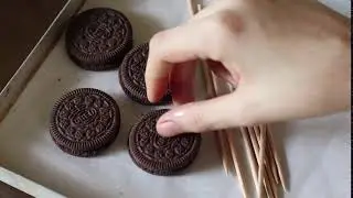 EOAP  -  Bunny Bottom Pops -  Oreo