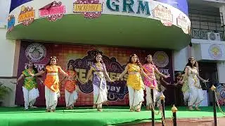 NAVRAS Dance present by youngest students in GRM on Teachers day.