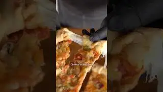 Cheese-Crust Pizza on the BBQ | Best BBQ Pizza Recipe