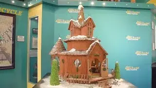 Ripley's Gingerbread at the Hollywood Christmas Parade