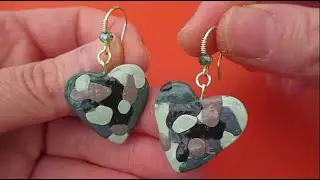 Aretes de Corazón Camuflajeado en Porcelana Fria