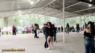 Con energía y ambiente se baila en el bosque de Aldama