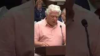 Отец Дэна Маркела сталкивается с Донной Адельсон после вынесения обвинительного приговора