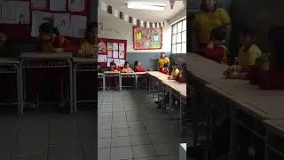 Discurso de cierre de a&ntilde;o de mi hija en 5to de primaria. Ahora est&agrave; en 5to de secundaria wow #school