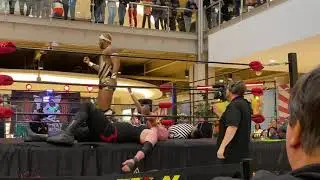 Kenny Bengal (c)  Vs Tony Vega Vs John Tella