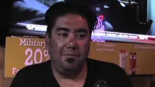 28MINS - Episode 1 - Julio Douglas, Manager, Hollywood Hooters (7-24-2013)