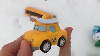 WE FOUND A LOT OF CARS - A ROBOCAR POLY, A BUS, A TRAIN, A MILITARY CAR. НАШЛИ МНОГО МАШИНОК