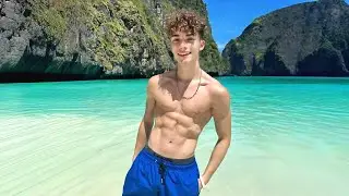 Most Attractive 19 Y/O Young Fitness Model | ROMEO