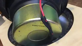 JBL sub 138 ... bass 20 ... h&agrave;ng chất gi&aacute; đẹp :0916 893 169