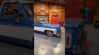 Custom Deluxe C10 FTW 🤘😎🔥 #rc4wd #scottsdale #scalegarage