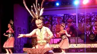 Sarawak Cultural Dance (Iban Warrior dance)