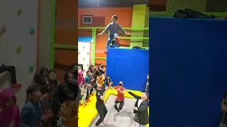 Papa ki cutie chli gayi but kha&hellip;😱🥵#fypシ゚viral #iltafo05 #viralvideo❤️#love #funarea #publicreact
