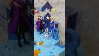 Frozen 2 cake with toys and fondant detailing #frozencake #areditionsenterprise #kek
