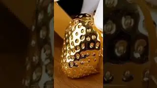 24k golden strawberry #aivideo #fruitcutting #strawberry #aishortsfeed #searchfeed @shabinaworld9835