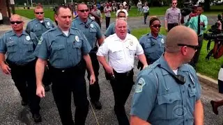 Justice Department comes down hard on Ferguson police