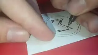Drawing the flag of Integralists 🇧🇷🖤🤍💙