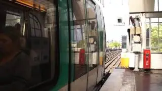 RATP Paris Metro Line 2 train leaving Barb&egrave;s/Rochechouart
