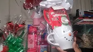 SIMPLE EASY DISPLAY BOX GIFTS & MORE $10.00 & up