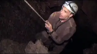 Под разрушенной землей