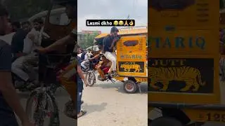 Blind prank Rickshaw wale k sath prank #prank #pranks #funny #memes #viral #comedy