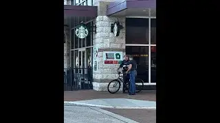 WWSB ABC 7 &mdash; Полицейский Сарасоты удивил бариста Starbucks новым велосипедом