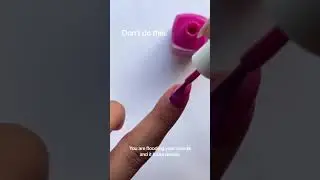 Here&rsquo;s an easy way to paint your nails like a pro this year! #shorts #diynails #nailinspo #nailhack