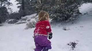 Playing in the Snow - Social and Gross Motor Development #NewKidsSeries