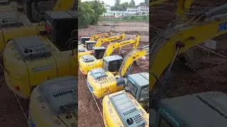 The huge excavators are at work 071