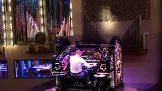 Polka Medley!    Organ Stop Pizza Polka Medley 10 2020