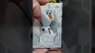 Disney 100 Topps Chrome