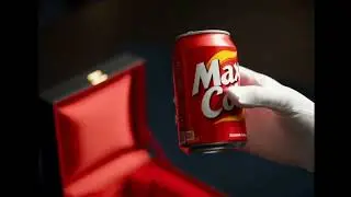 Max Cola, anuncio ficticio de refresco