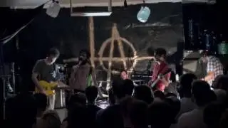 +@ TITUS ANDRONICUS - 
