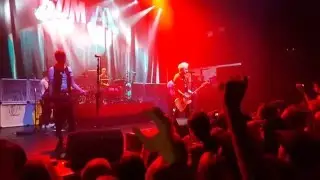 Sum 41 - Pieces (Birmingham, UK 2016) Kerrang Tour 4K 2160p