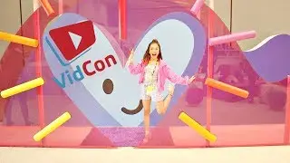 VidCon 2019 Vlog Day 1 + 2 | Disneyland, Instagram and more