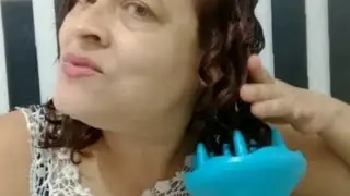 Cacheando o cabelo no dedoliss