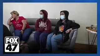 Siblings file wage complaint against restaurant, claiming no pay