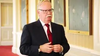 Getting into the AAU in :60