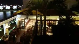 Breeze sky bar (s&acirc;n thượng nhỏ)