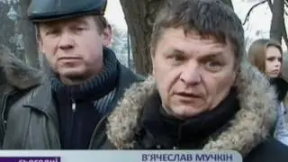 Nikolai Azarov poobeschal chernobyl'cam evropeiskie pensii&lrm;