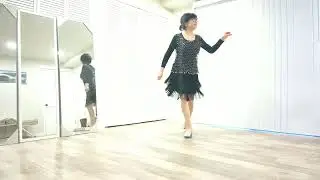 Despacito cumbia Line dance Choreo: lra Weisburd (USA )