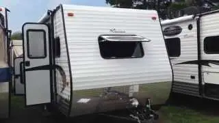 2015 Clipper 16B by Coachmen @CampkinsRV in whitby Ontario #lightweighttrailer