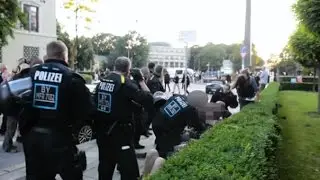 Polizist schl&auml;gt Sch&uuml;lerin? Ermittlungen wegen Polizeigewalt abgeschlossen
